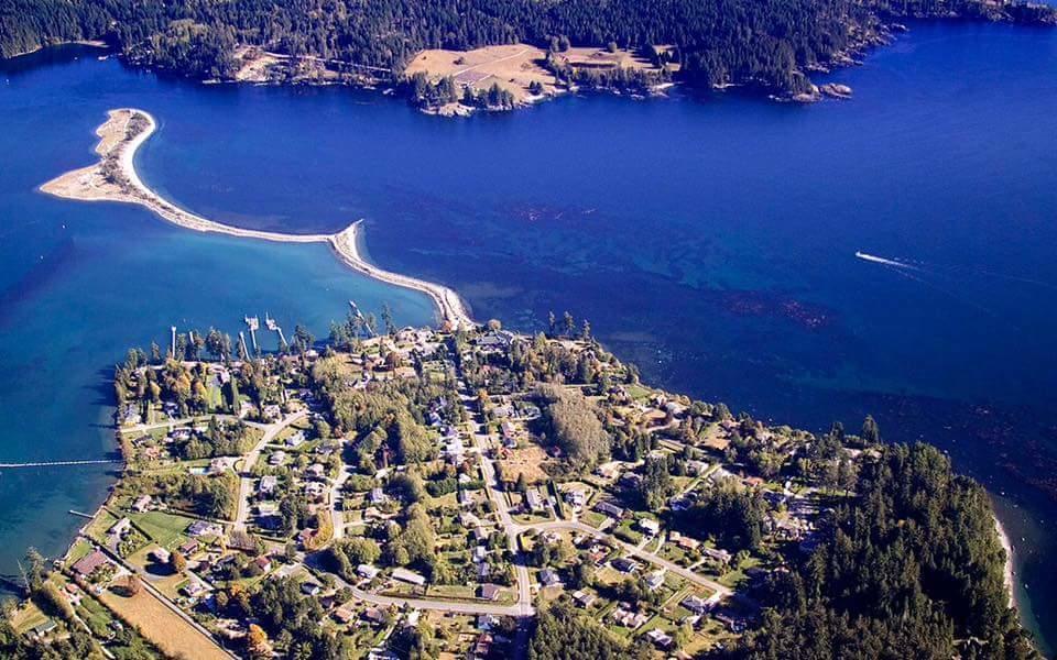 Salty Towers Ocean Front Cottages Sooke Exterior foto